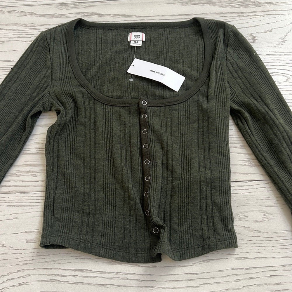 UO green long sleeve